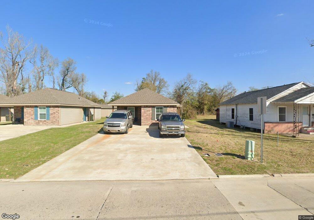 1304 N Booker St, Lake Charles, LA 70601 - photo 1