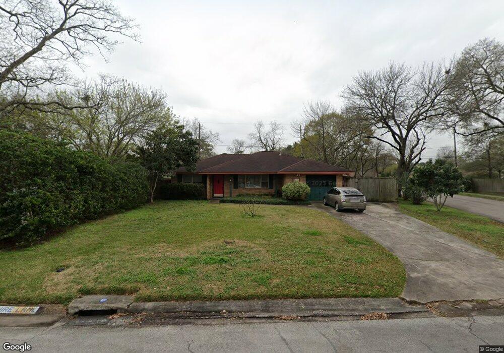 2127 Cheshire Ln, Houston, TX 77018 - photo 1