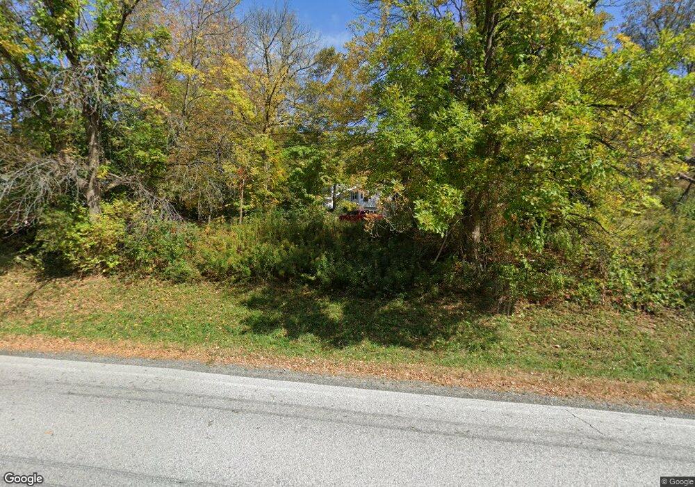 41 Roberts St, Manchester Center, VT 05255 - photo 1