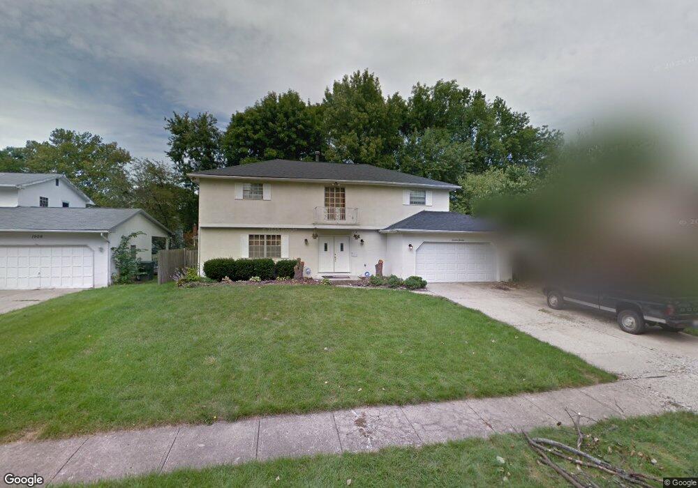 1914 Faymeadow Ave, Columbus, OH 43229 - photo 1