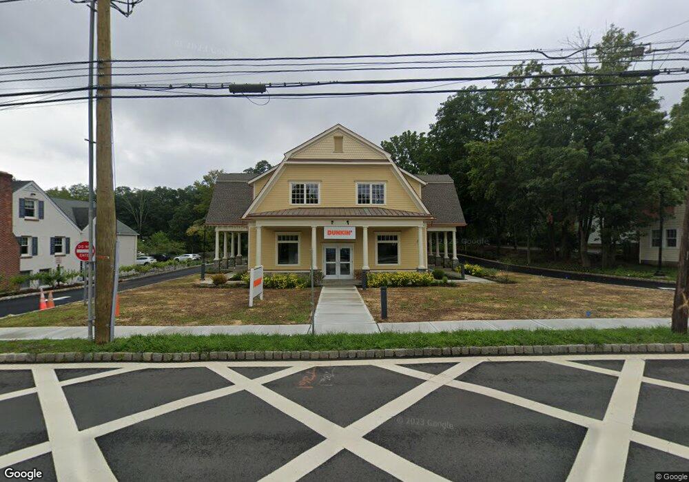 25 E Main St unit 1, Mendham Borough, NJ 07945 - photo 1