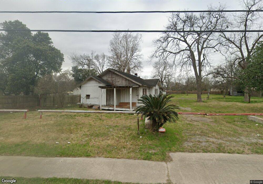 9201 Fulton St, Houston, TX 77022 - photo 1