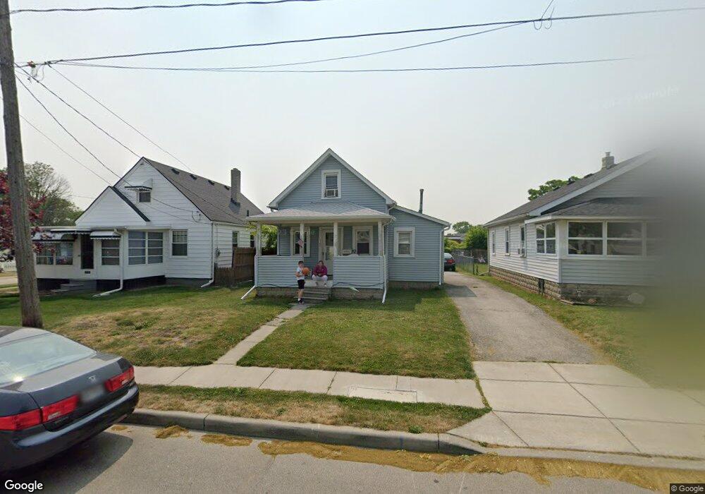 5305 302nd St, Toledo, OH 43611 - photo 1