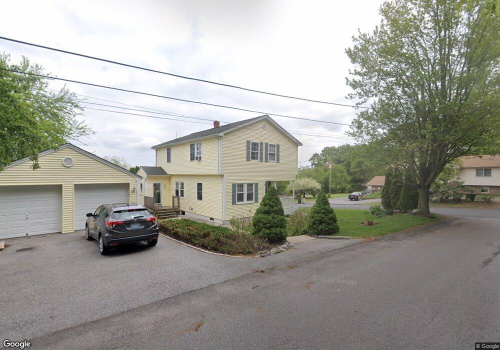 220 Yeoman Ave, Cranston, RI 02920 - photo 1