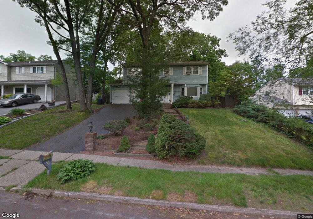 94 Cardinal Ln, Hauppauge, NY 11788 - photo 1