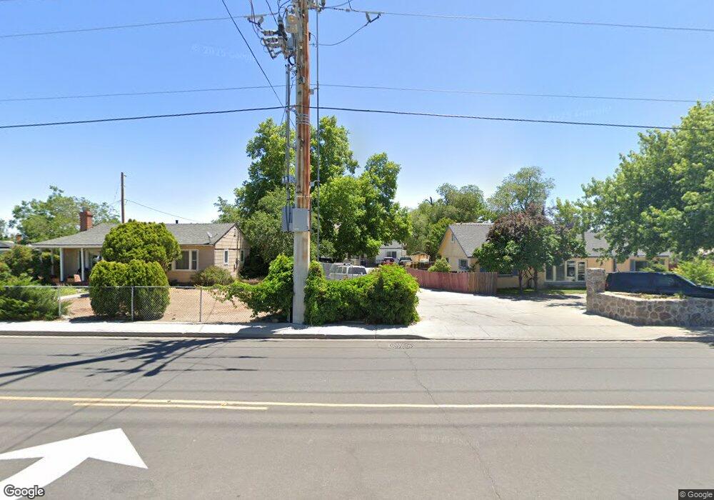 1056 Sullivan Ln unit 4, Sparks, NV 89431 - photo 1