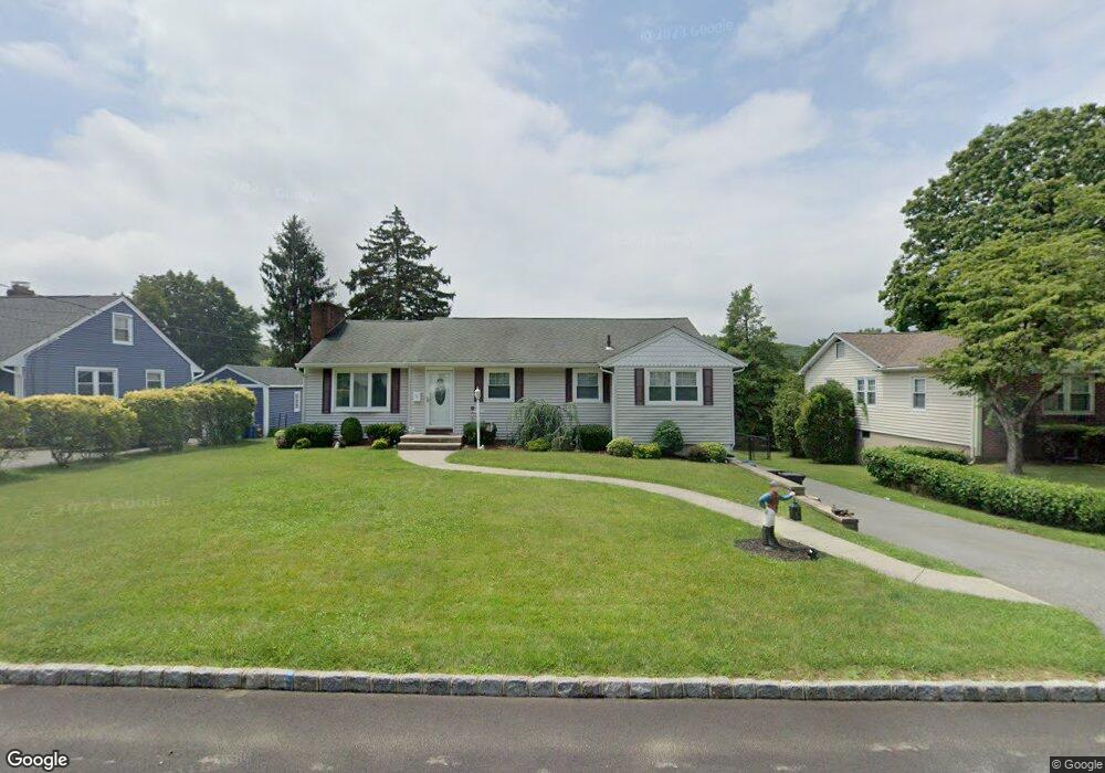 33 Knickerbocker Ave, Dover, NJ 07801 - photo 1