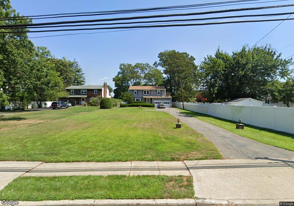 1751 Seamans Neck Rd, Seaford, NY 11783 - photo 1