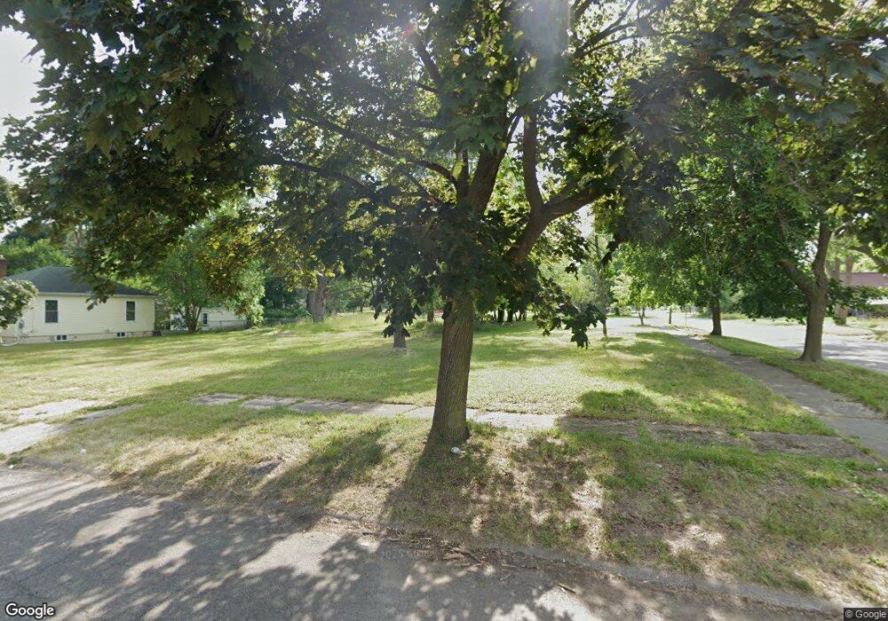 2613 Burns St, Flint, MI 48506 - photo 1