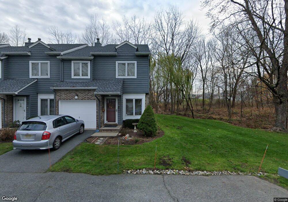 6-02 Cross Meadows unit 1X, Fair Lawn, NJ 07410 - photo 1