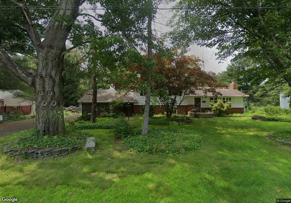 4 Beech St, Red Hook, NY 12571 - photo 1