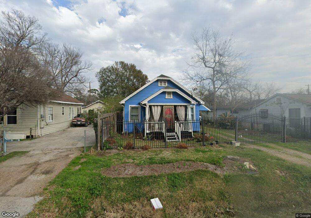 4612 Mcewen St, Houston, TX 77009 - photo 1
