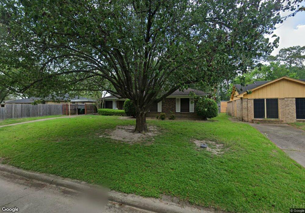 10610 Rebel Rd, Houston, TX 77016 - photo 1