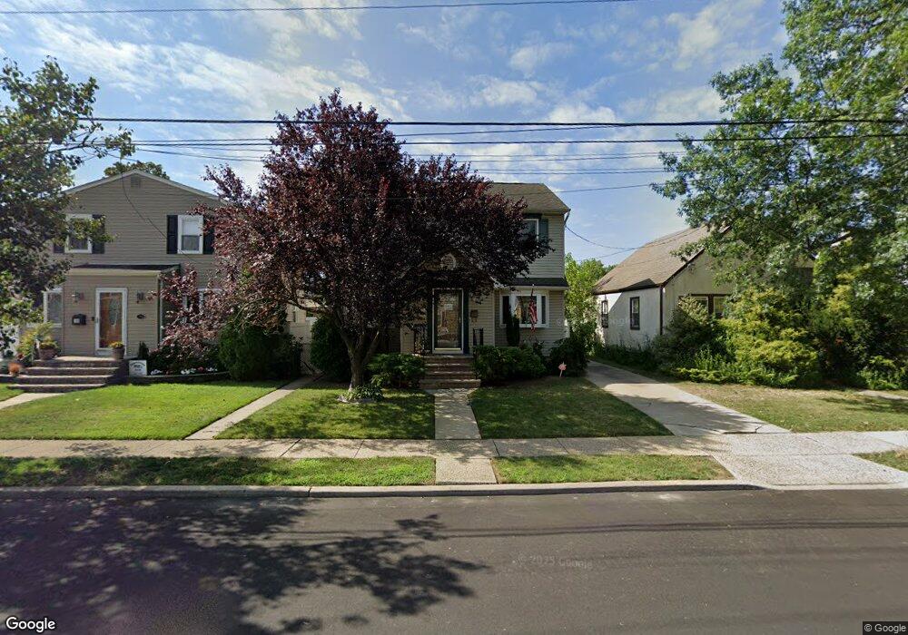 719 Washington St, Franklin Square, NY 11010 - photo 1