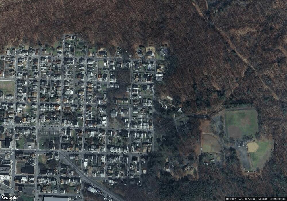 1017 E Cameron St, Shamokin, PA 17872 - photo 1