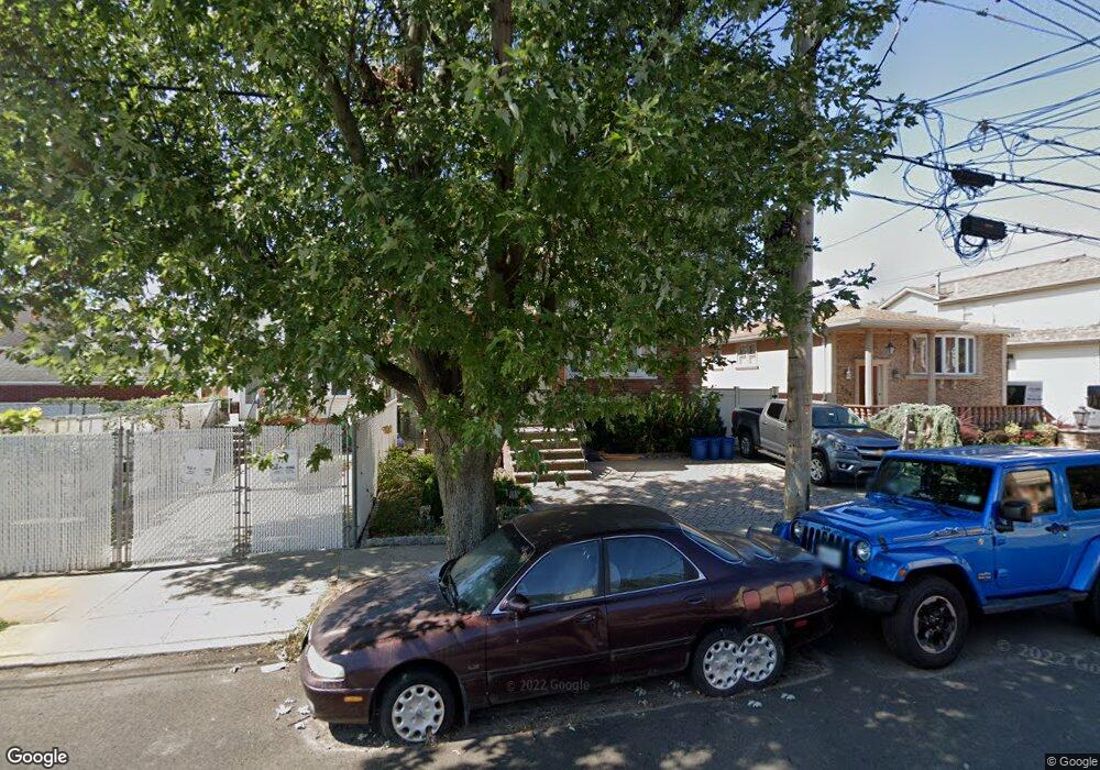 262 Kensington Ave, Staten Island, NY 10305 - photo 1