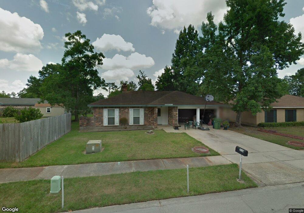 216 W Queens Dr, Slidell, LA 70458 - photo 1