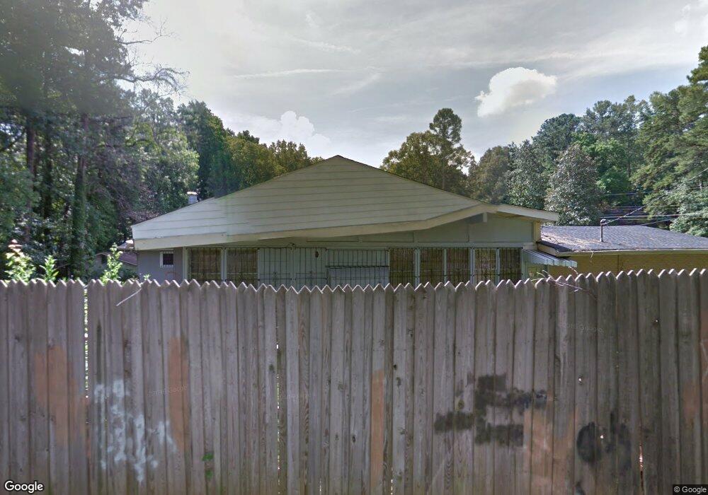 671 Rays Rd, Stone Mountain, GA 30083 - photo 1