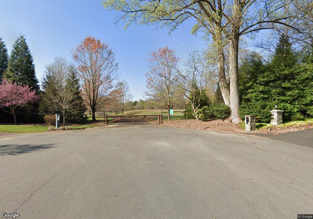 1136 Litton Ln, McLean, VA 22101 - photo 1