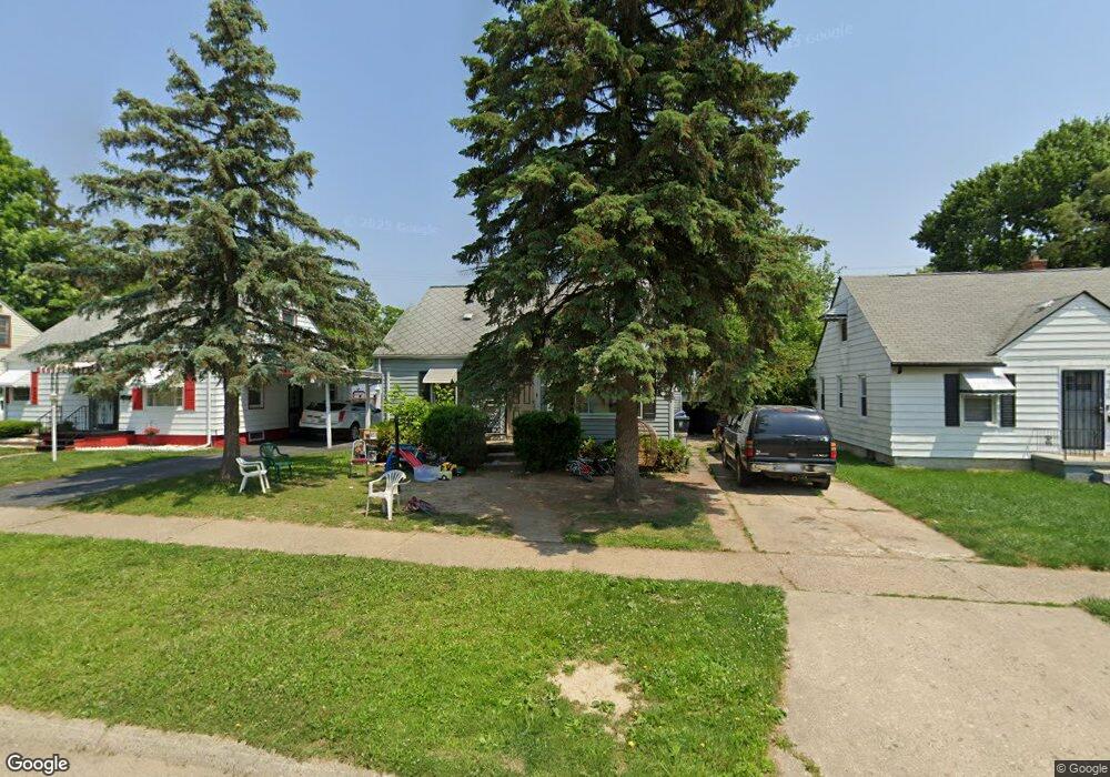 2742 Raskob St, Flint, MI 48504 - photo 1