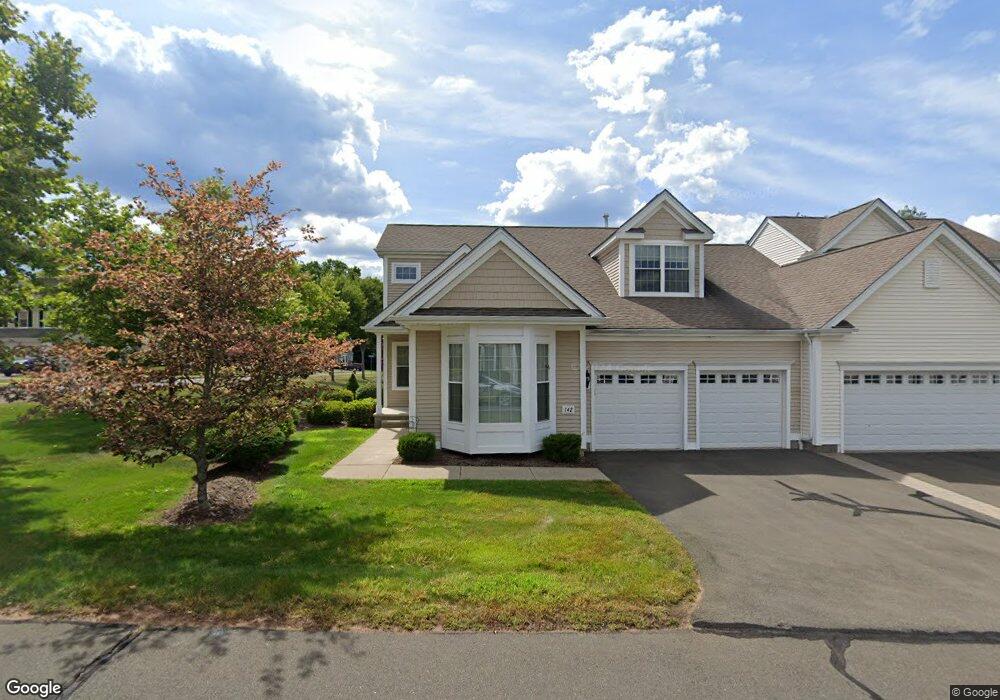 142 Barkledge Dr unit 21-1, Newington, CT 06111 - photo 1