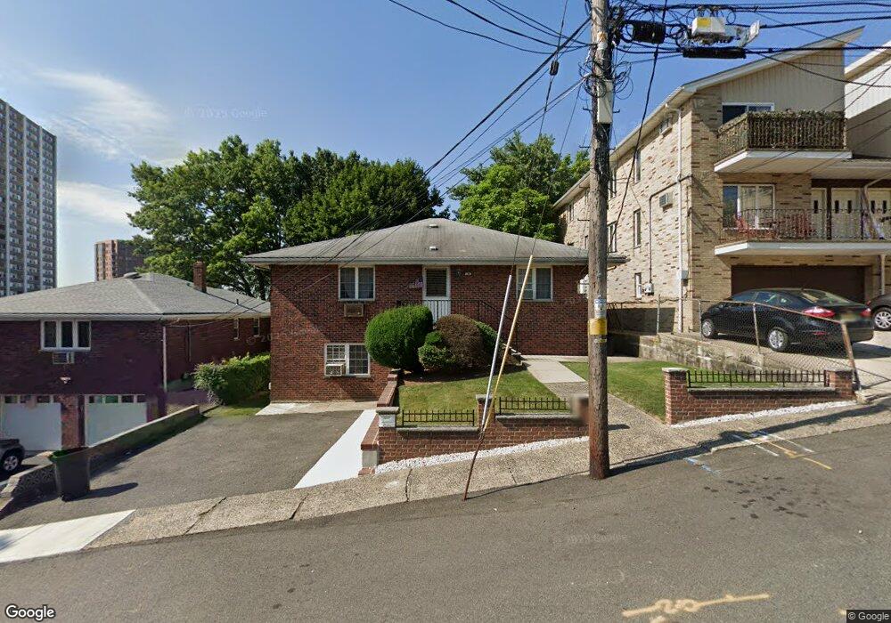 184 Wheeler St, Cliffside Park, NJ 07010 - photo 1