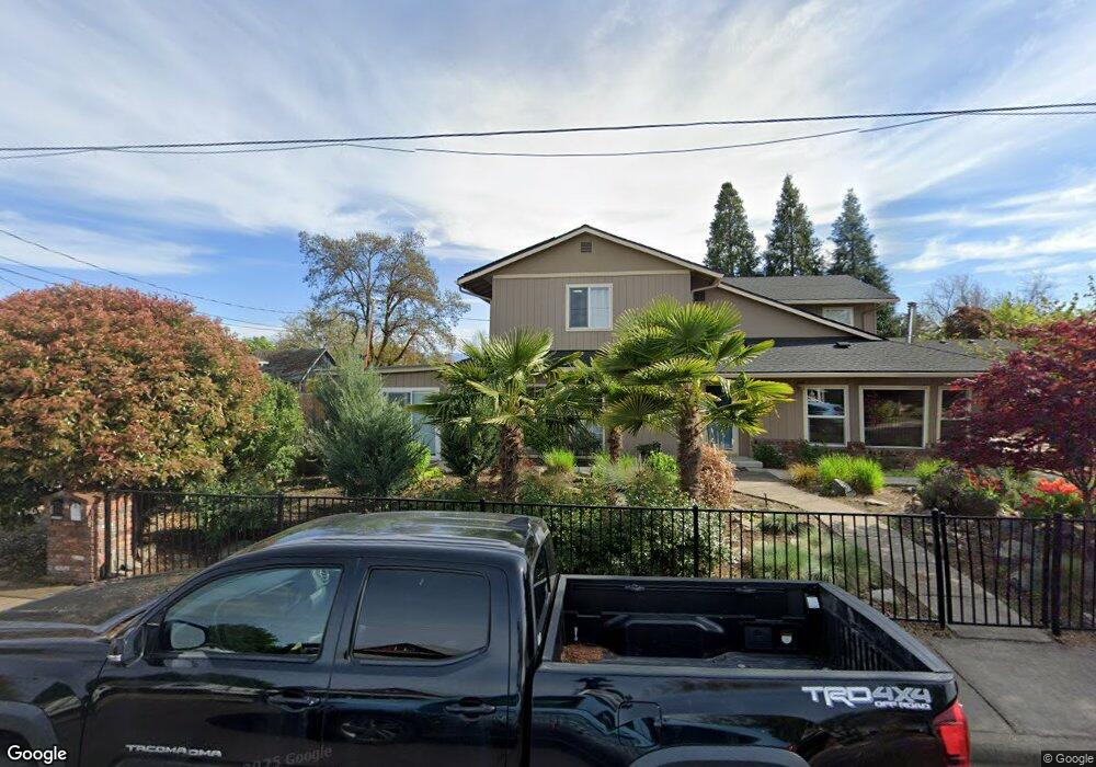 644 Cedar St, Central Point, OR 97502 - photo 1