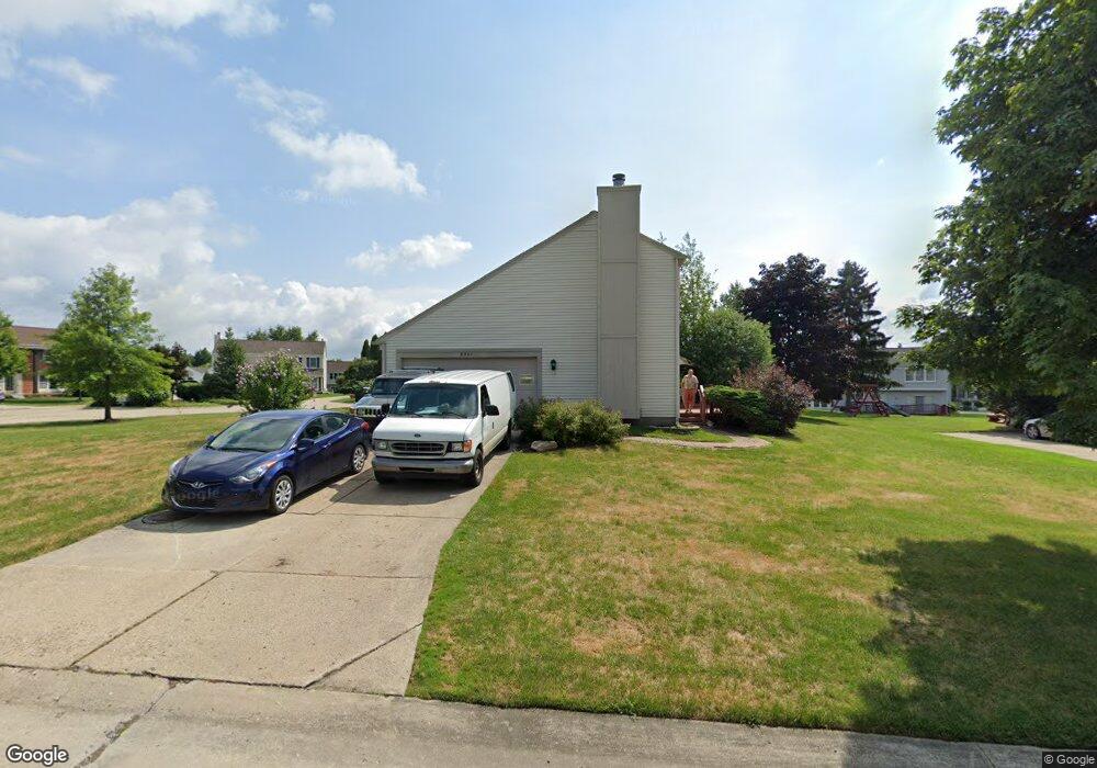 5541 Poppleton Ct unit Bldg-Unit, West Bloomfield, MI 48324 - photo 1