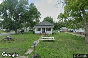 1701 Washington St, Hamburg, IA 51640