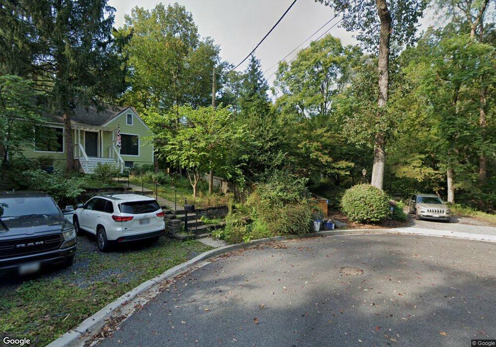 839 Linden Cir, Takoma Park, MD 20912 - photo 1