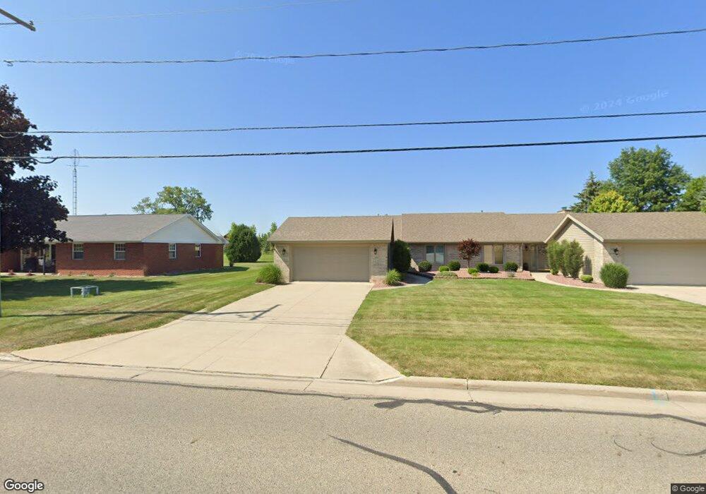 412 W Lutz Rd, Archbold, OH 43502 - photo 1