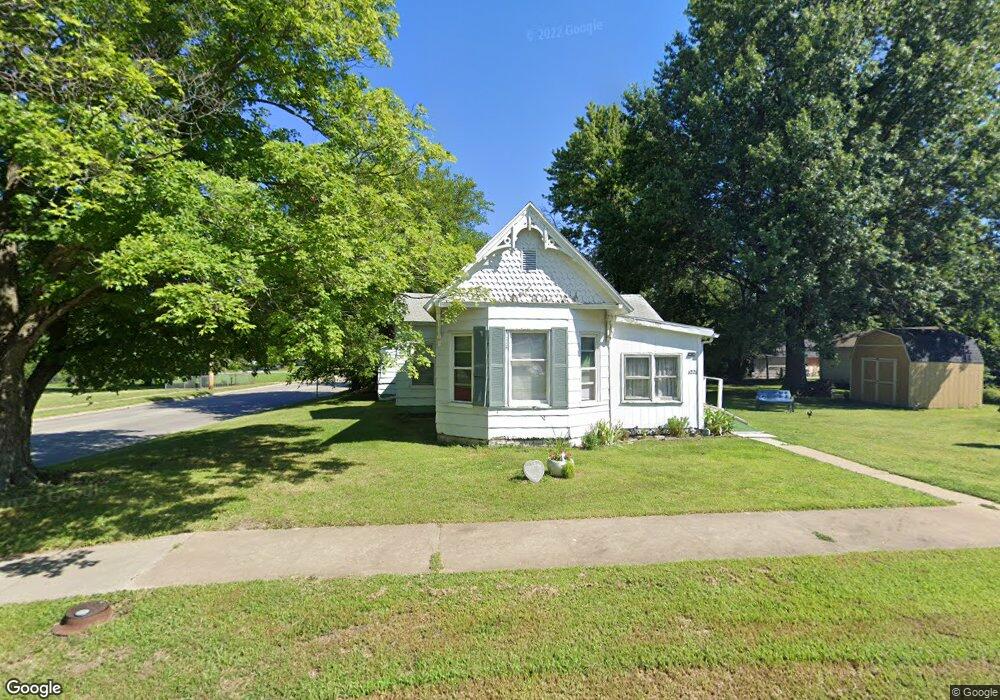 1221 Quinn St, Moberly, MO 65270 - photo 1