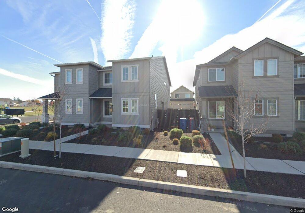 2520 NW Spruce Cone Ln, Redmond, OR 97756 - photo 1