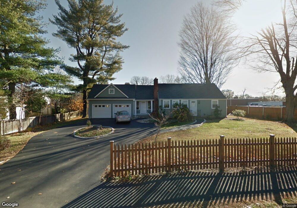 60L Gower Rd, New Canaan, CT 06840 - photo 1