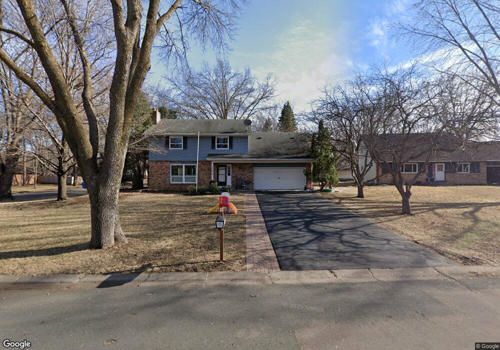 10217 Valley Forge Ln N, Maple Grove, MN 55369 - photo 1