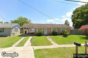 2405 Riverbend Dr, Violet, LA 70092