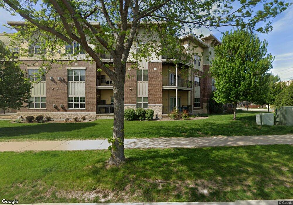 5160 E Cheryl Pkwy unit 30, Fitchburg, WI 53711 - photo 1