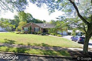 5 Flanders Dr, Pine Brook, NJ 07058