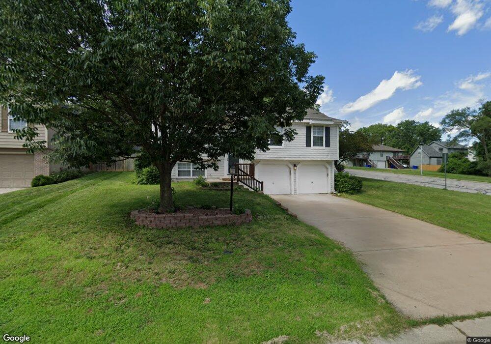 9702 W 51st Terrace, Shawnee, KS 66203 - photo 1