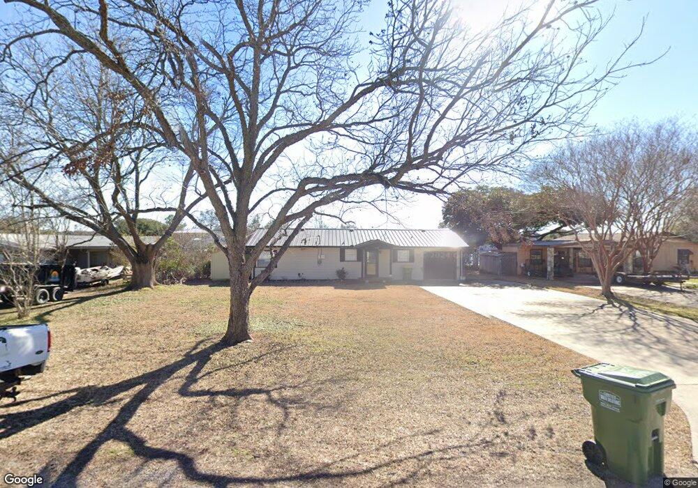 4616 E Holiday Estates Ct, Granbury, TX 76049 - photo 1