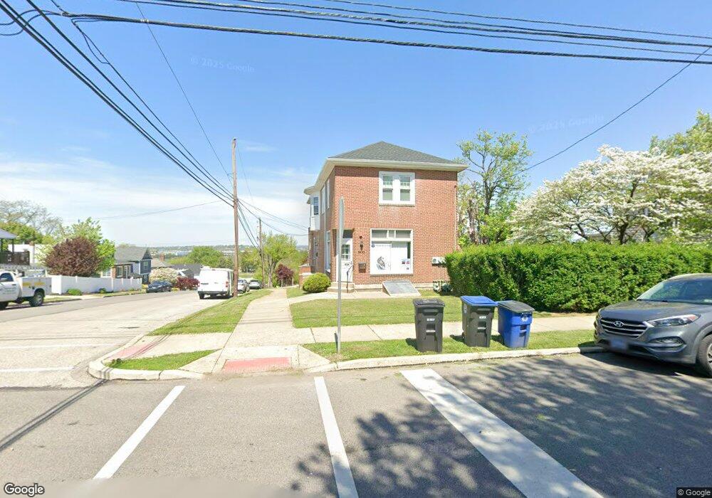 900 Maple St unit 1, Conshohocken, PA 19428 - photo 1