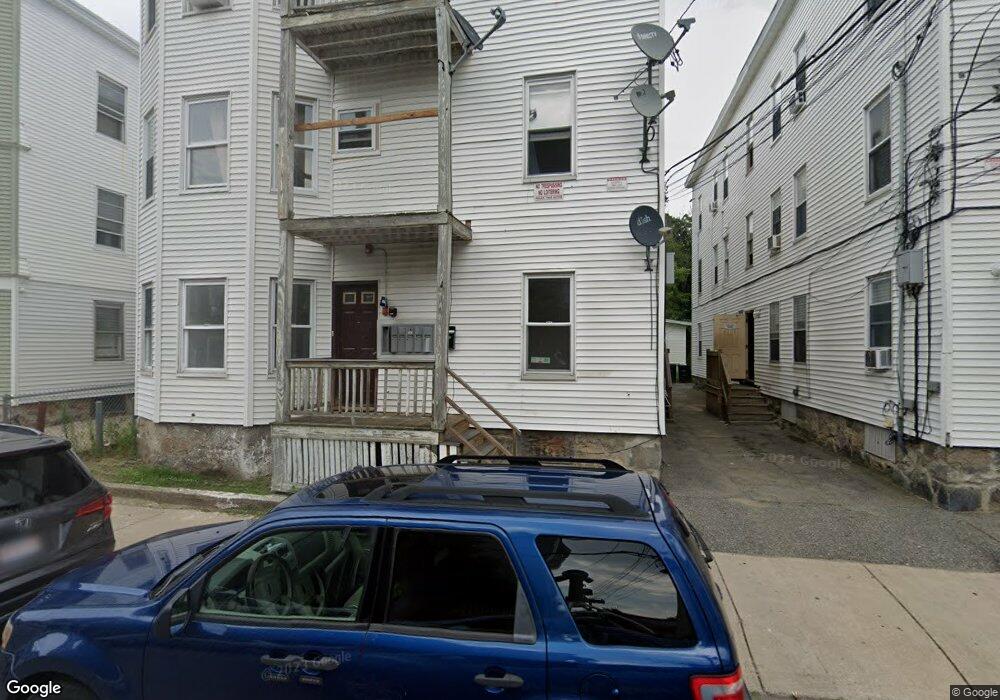 33 Brook St unit 4, Lawrence, MA 01841 - photo 1