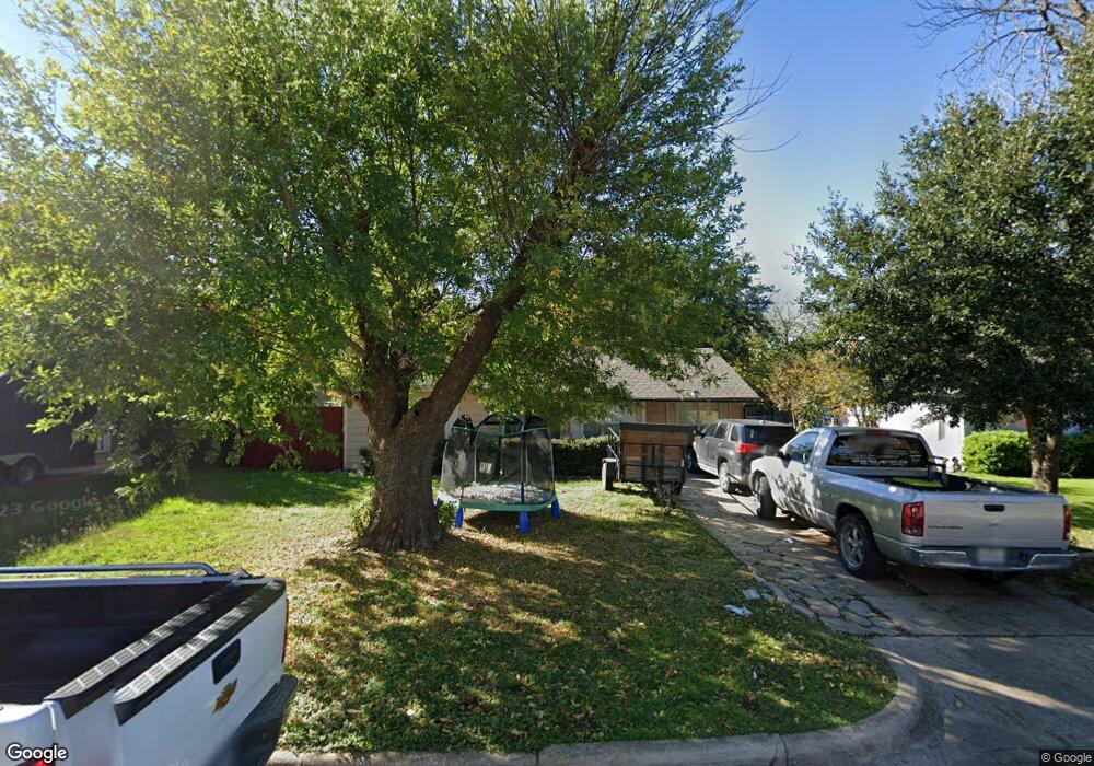 606 Cimarron Trace, Grand Prairie, TX 75051 - photo 1