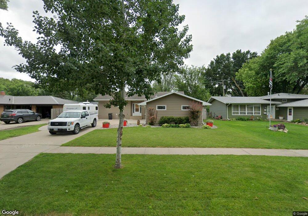 210 28th Ave N, Fargo, ND 58102 - photo 1