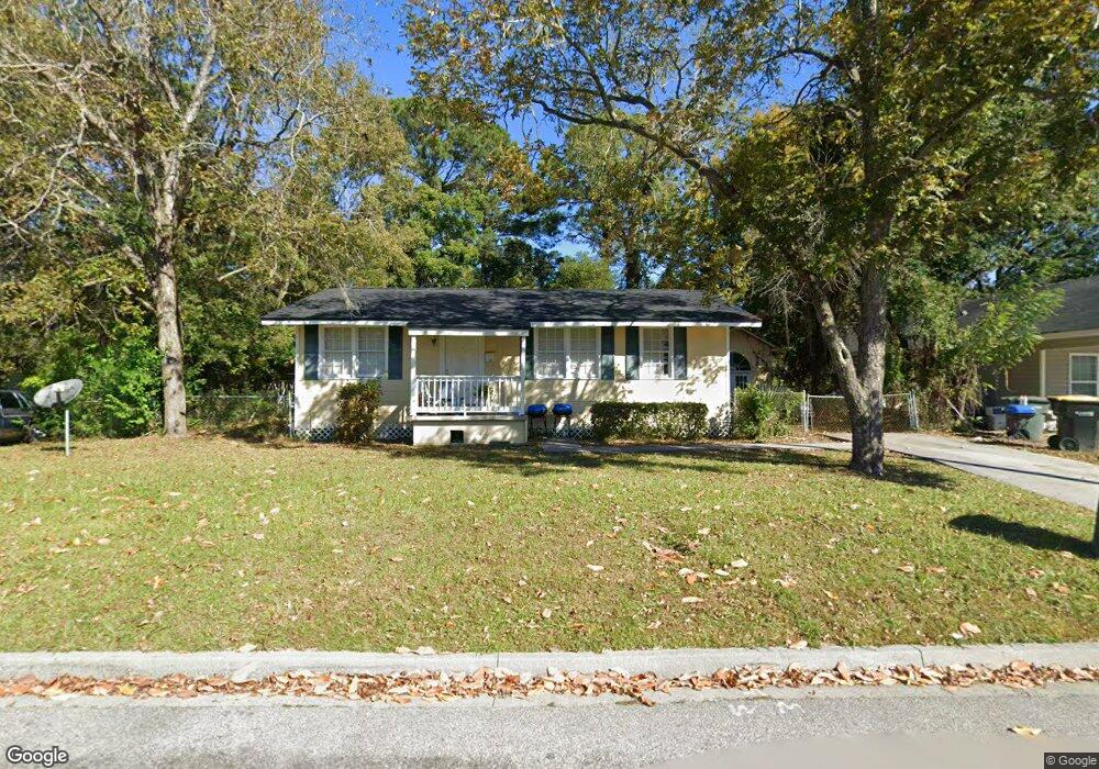 1302 E 56th St, Savannah, GA 31404 - photo 1