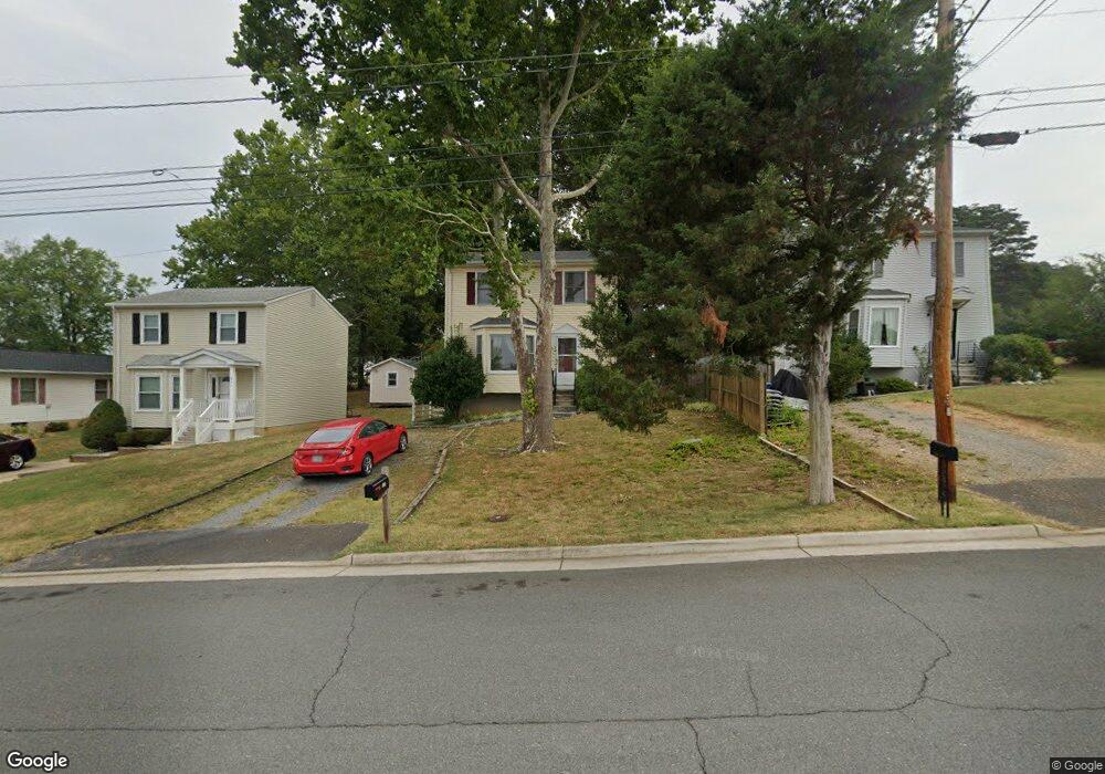 819 W 15th St, Front Royal, VA 22630 - photo 1