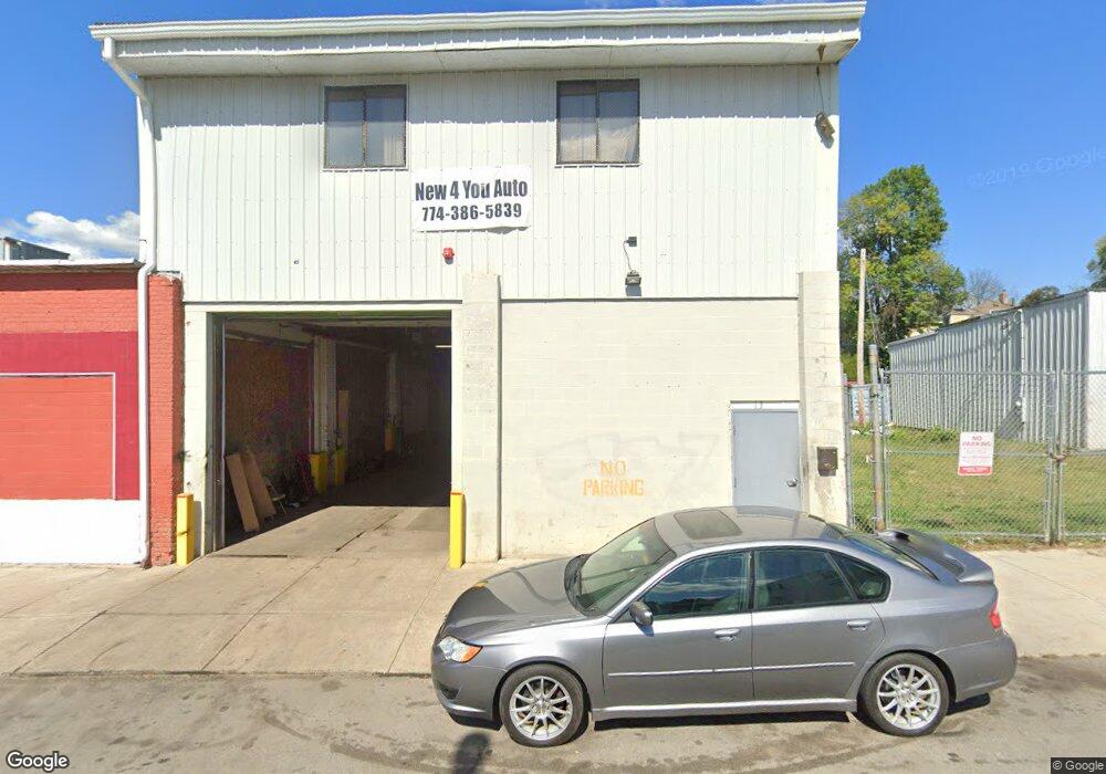 13 Parker St, Worcester, MA 01610 - photo 1