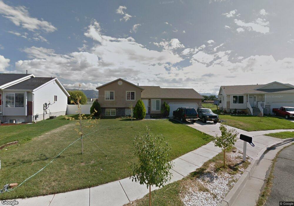 1922 N 2405 W, Clearfield, UT 84015 - photo 1