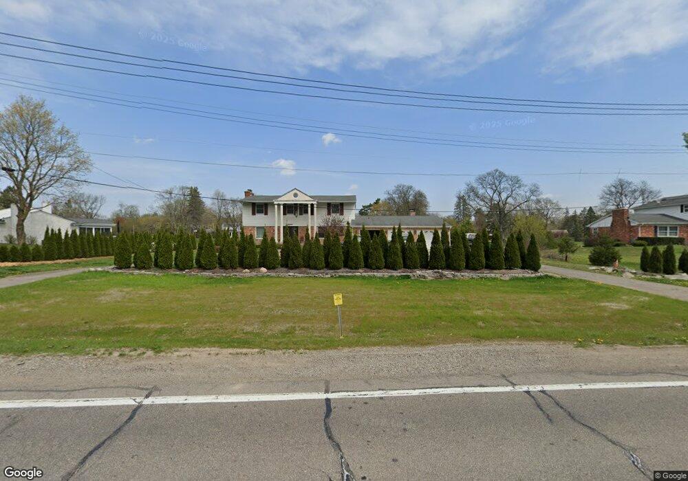 641 E Long Lake Rd, Bloomfield Hills, MI 48304 - photo 1