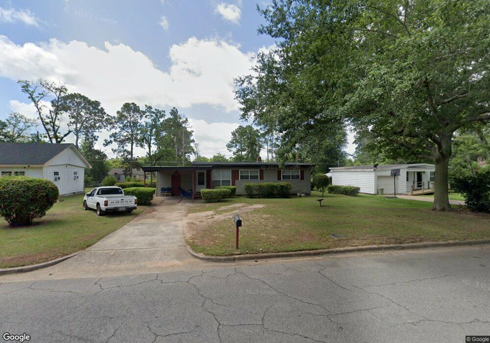 1906 W Oglethorpe Ave, Albany, GA 31707 - photo 1